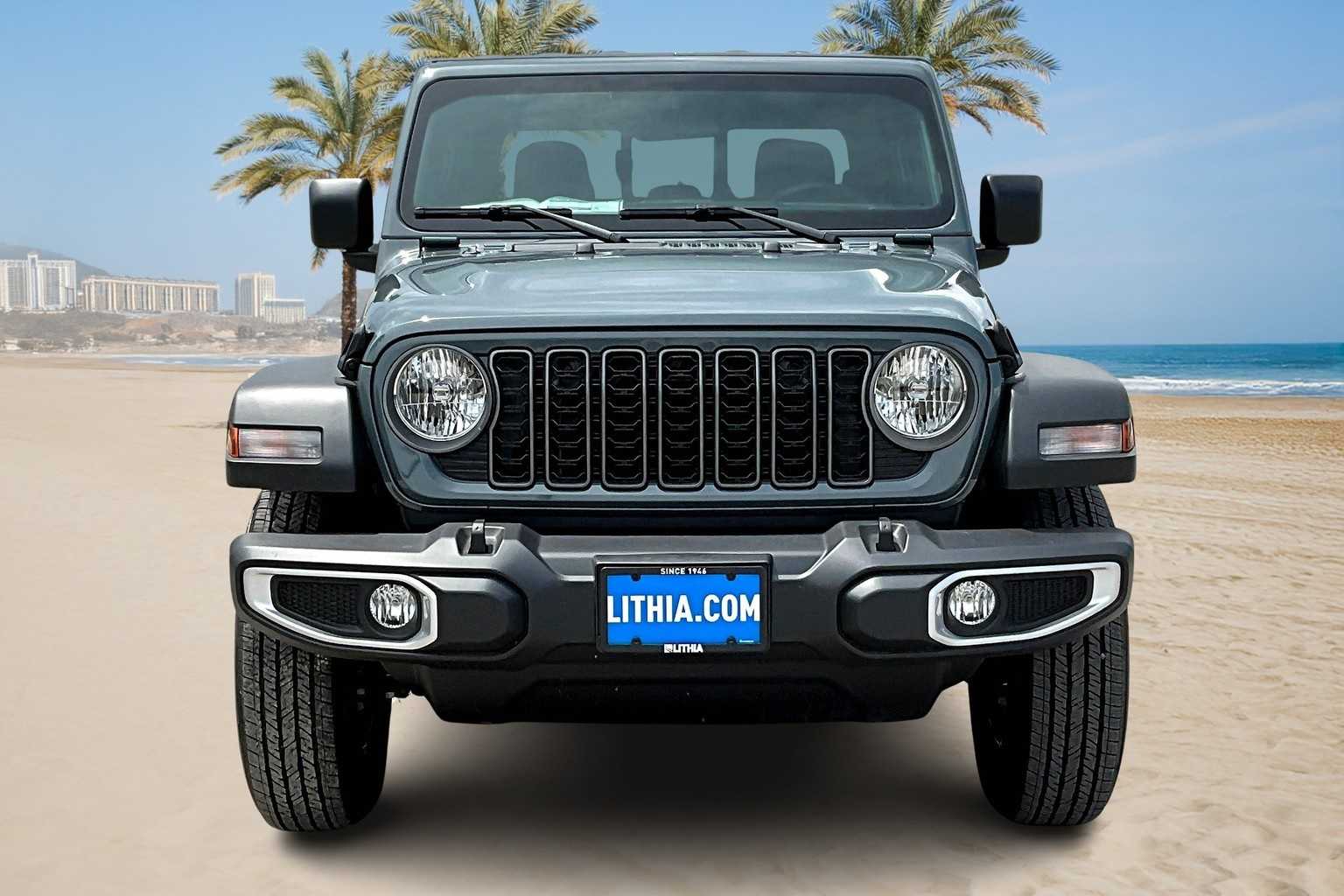 Thumbnail: 2025 Jeep Gladiator - 5