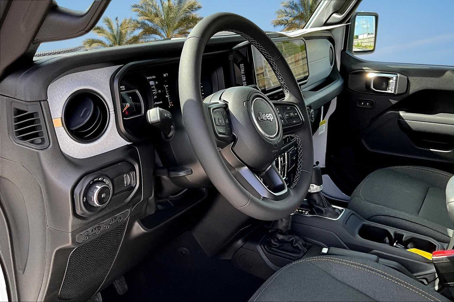 Thumbnail: 2025 Jeep Wrangler - 2