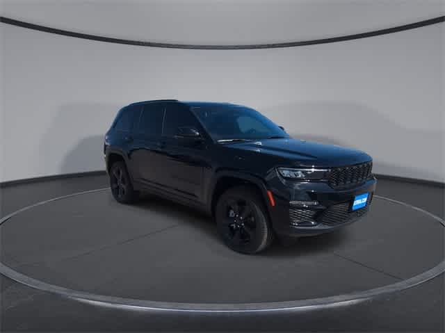 2025 Jeep Grand Cherokee Limited Edition 2