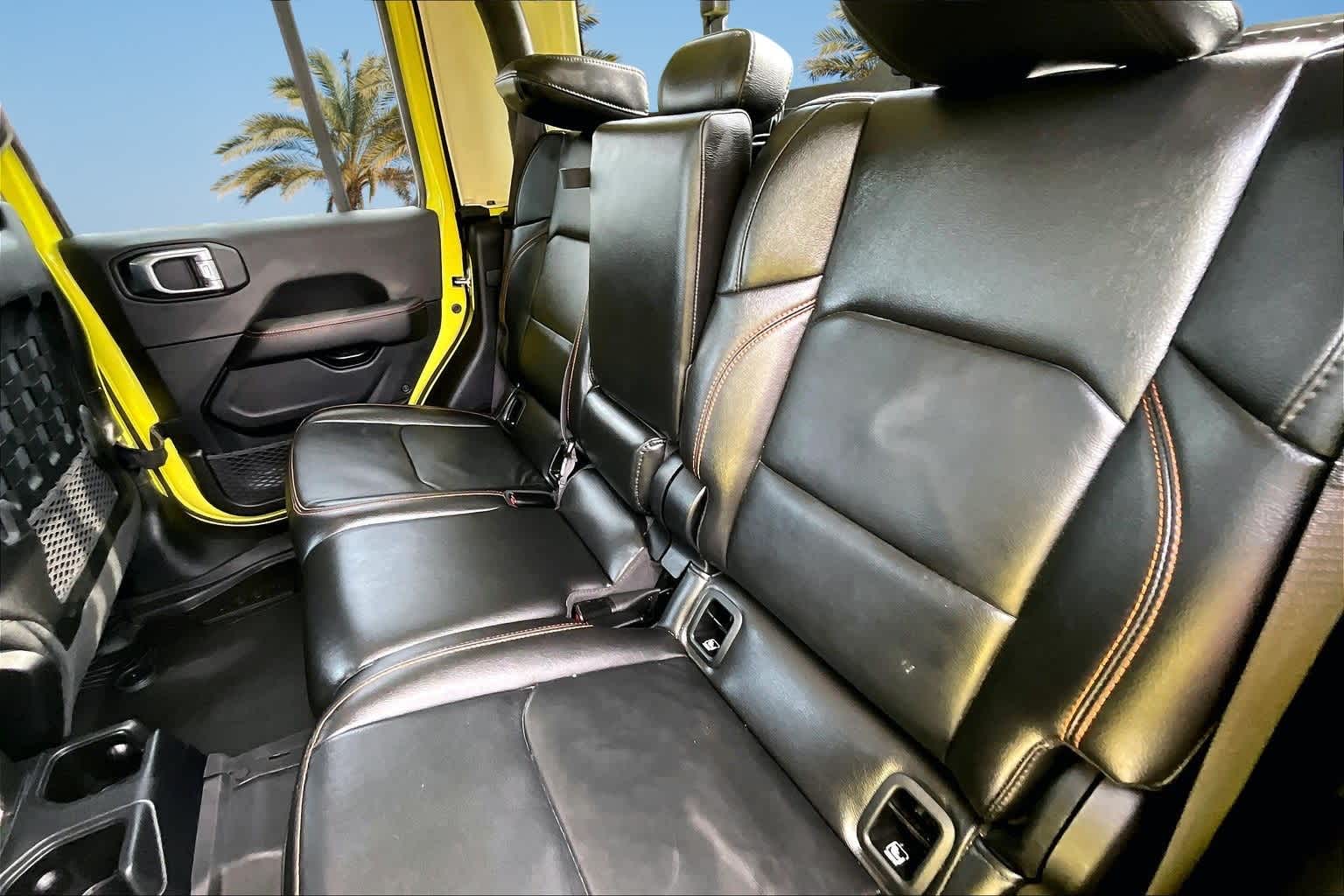 Thumbnail: 2023 Jeep Gladiator - 12