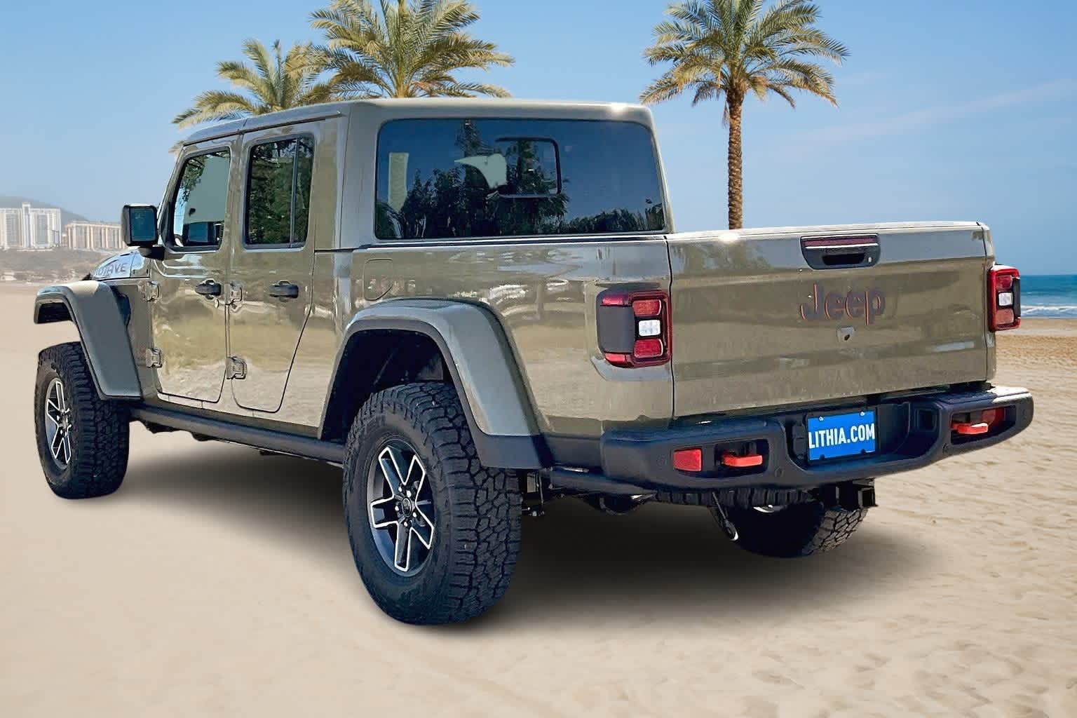 Thumbnail: 2025 Jeep Gladiator - 4