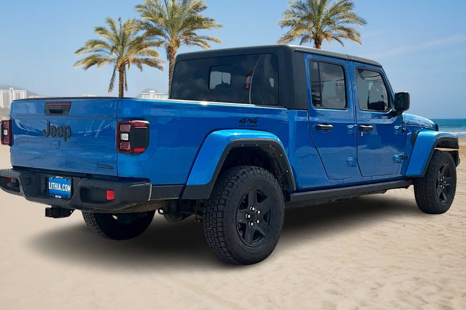Thumbnail: 2021 Jeep Gladiator - 23