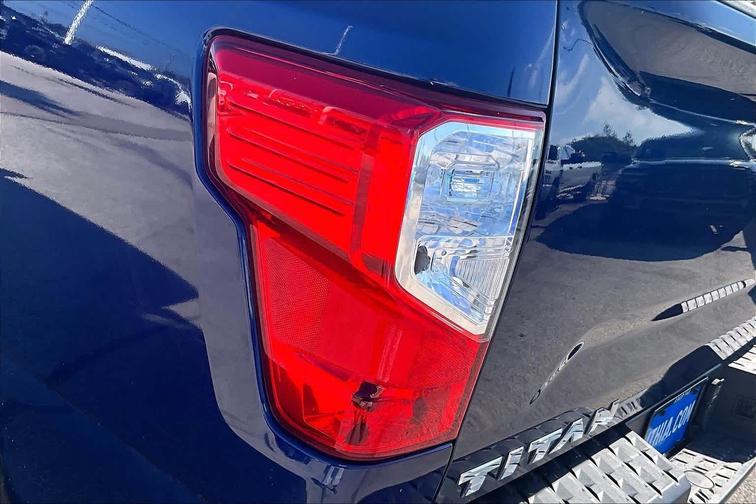 Thumbnail: 2019 Nissan Titan - 29