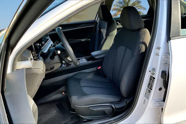 Thumbnail: 2022 Kia K5 - 10