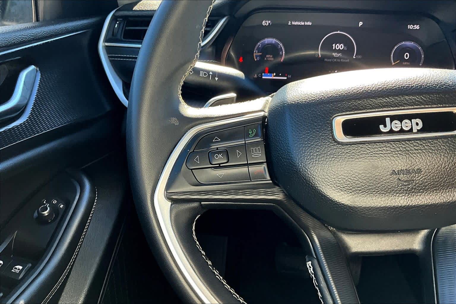 Thumbnail: 2023 Jeep Grand Cherokee - 25