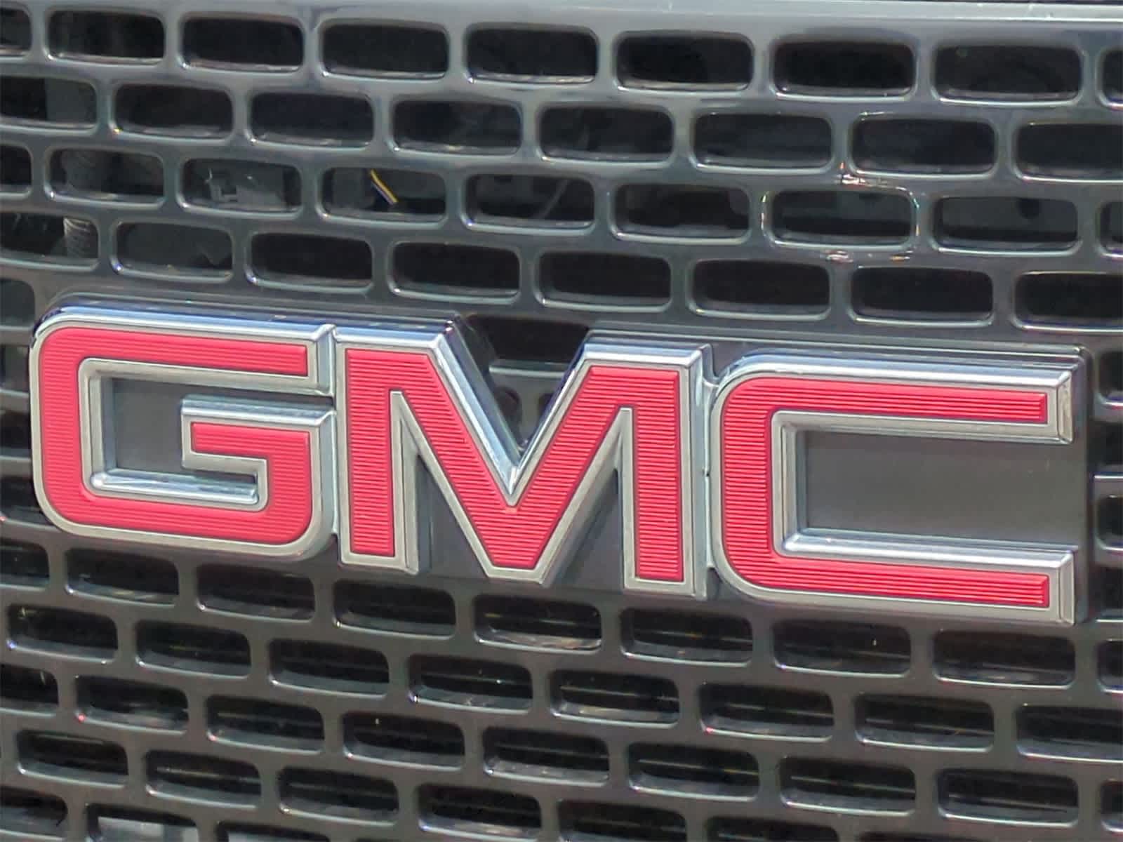 Thumbnail: 2015 GMC Yukon - 9