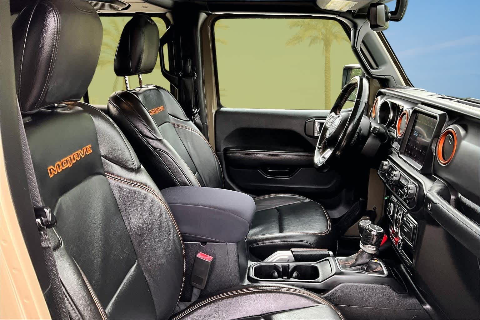 Thumbnail: 2020 Jeep Gladiator - 13