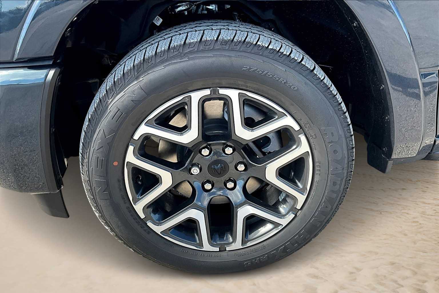 Thumbnail: 2026 RAM 1500 - 8