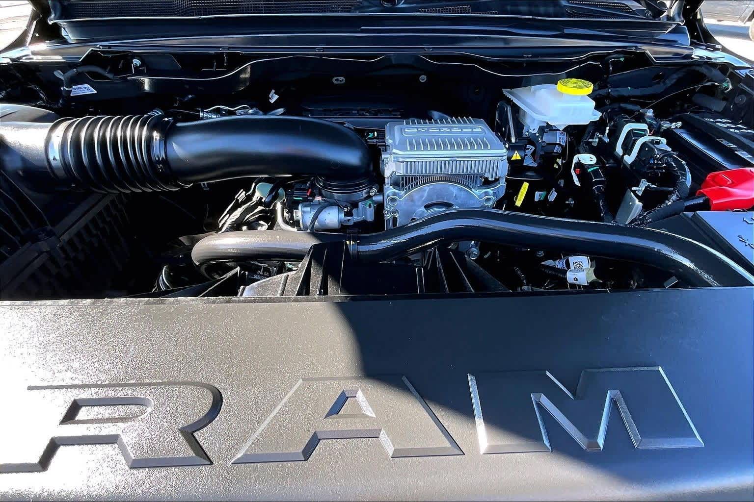Thumbnail: 2026 RAM 1500 - 9