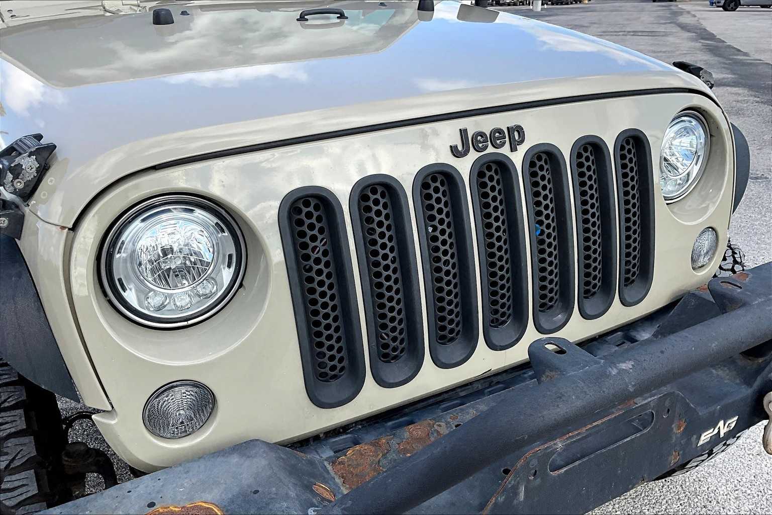 Thumbnail: 2018 Jeep Wrangler - 31