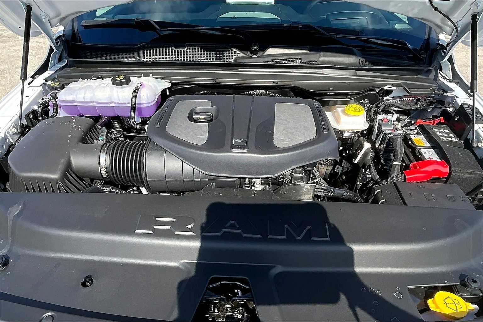 Thumbnail: 2026 RAM 1500 - 9