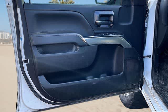 Thumbnail: 2019 Chevrolet Silverado 1500 - 12