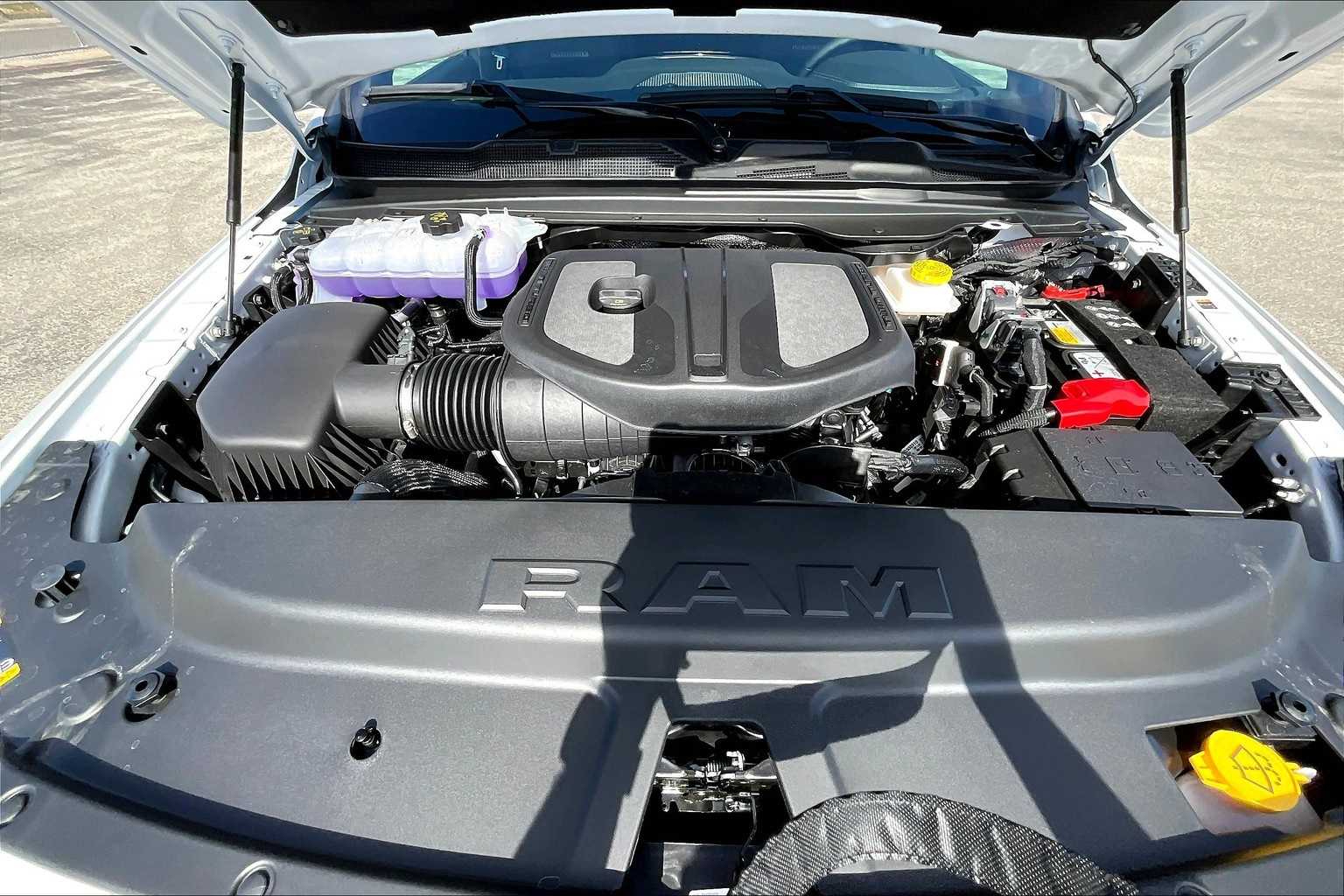 Thumbnail: 2026 RAM 1500 - 9