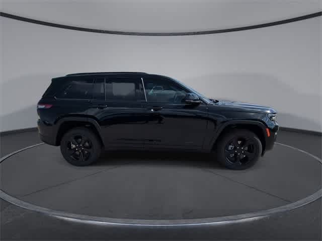 2025 Jeep Grand Cherokee Limited Edition 9