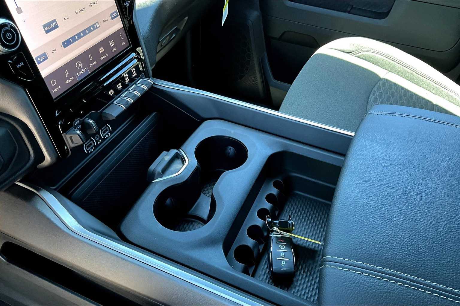 Thumbnail: 2025 RAM 2500 - 16