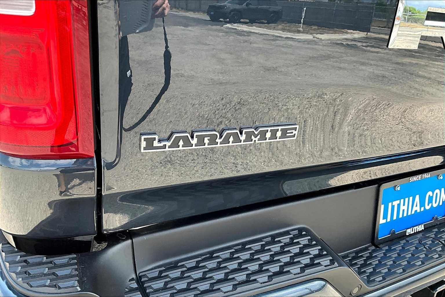 Thumbnail: 2026 RAM 1500 - 7