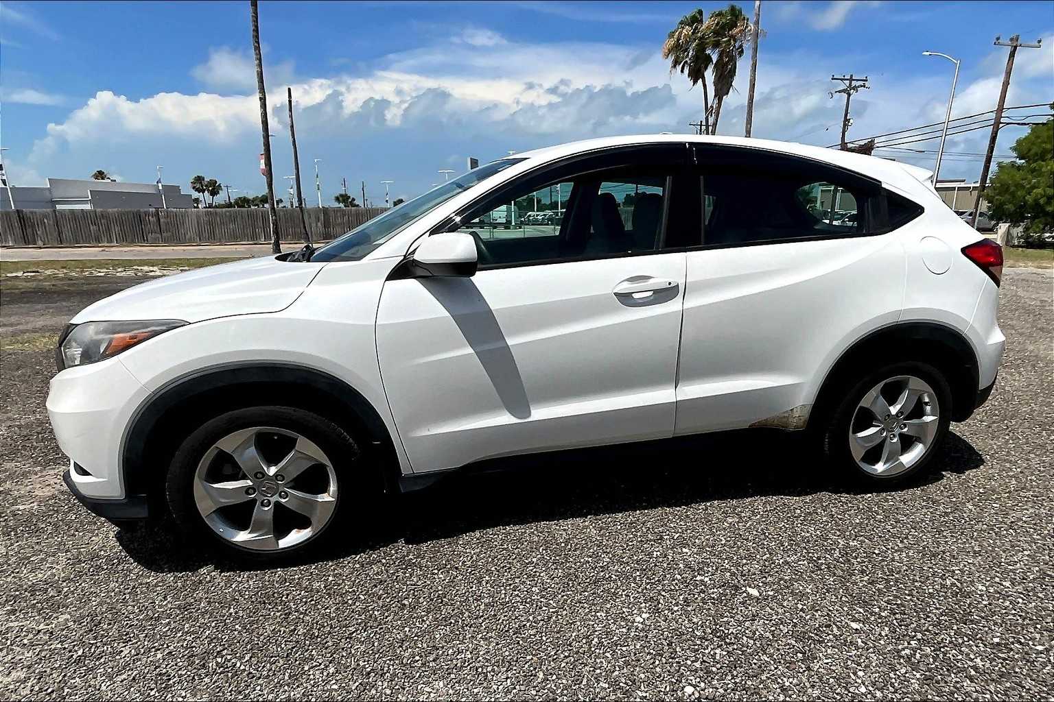 2016 Honda HR-V LX 3