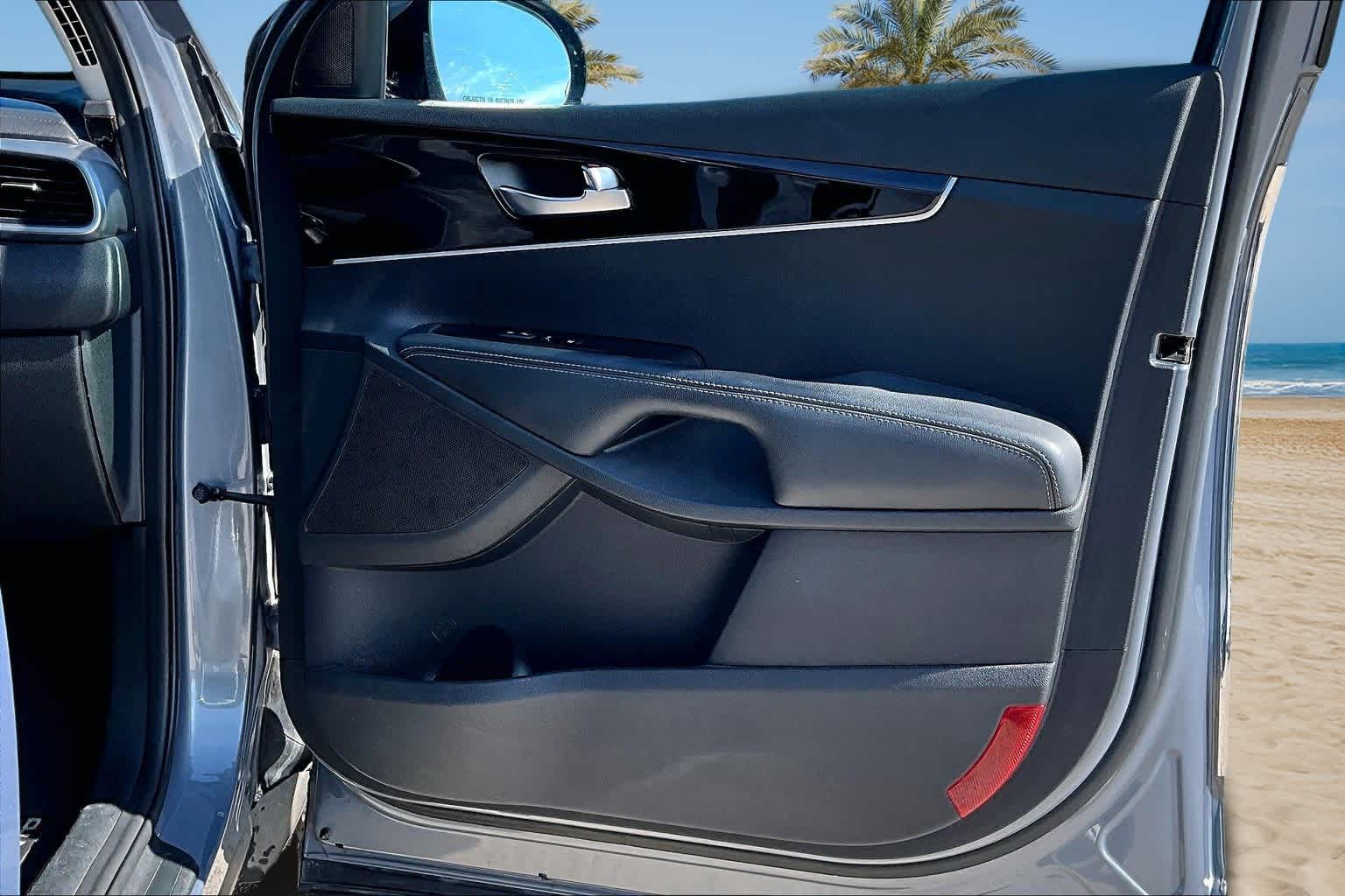 Thumbnail: 2020 Kia Sorento - 28