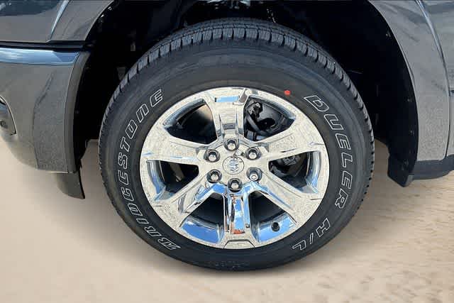 Thumbnail: 2026 RAM 1500 - 8