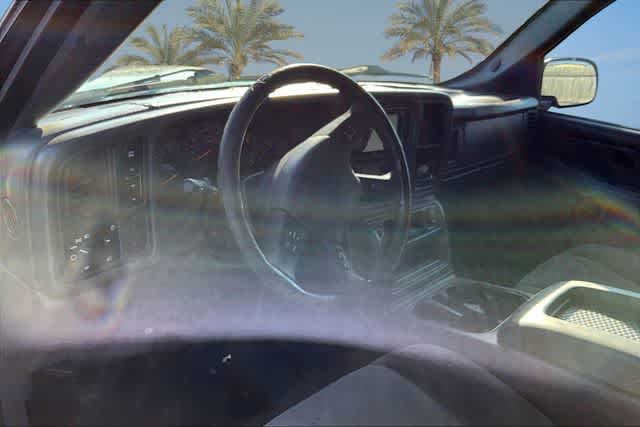 Thumbnail: 2004 Chevrolet Silverado 1500 - 2
