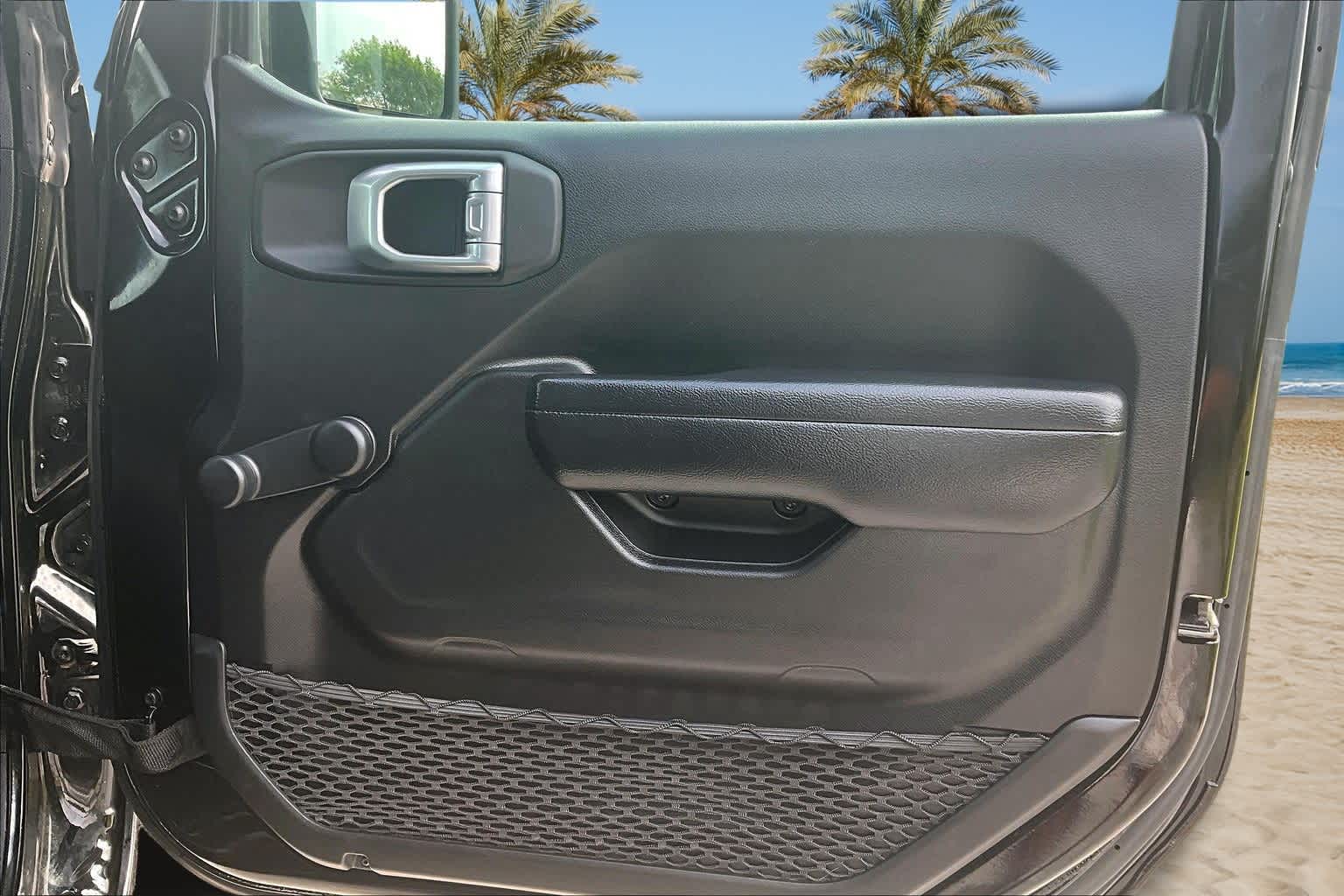 Thumbnail: 2024 Jeep Gladiator - 26