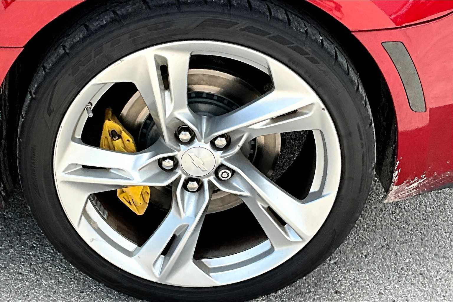 Thumbnail: 2017 Chevrolet Camaro - 33