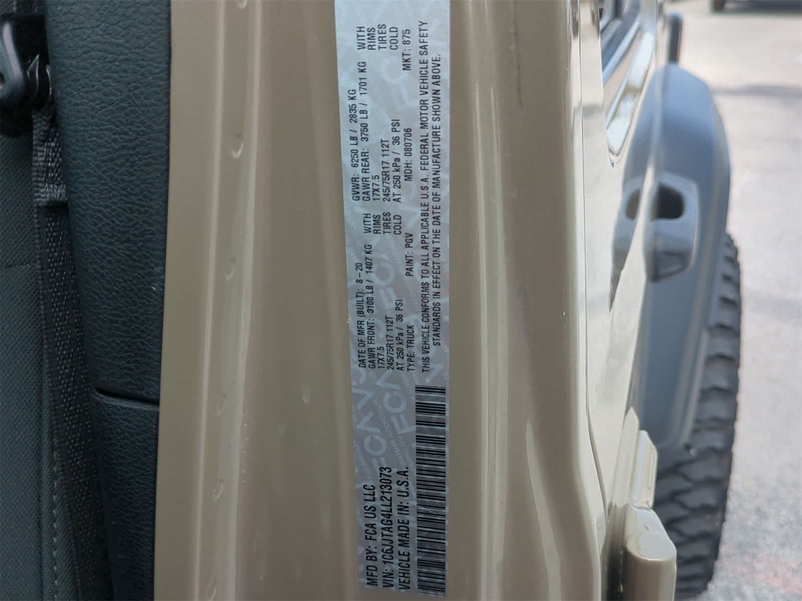 Thumbnail: 2020 Jeep Gladiator - 36