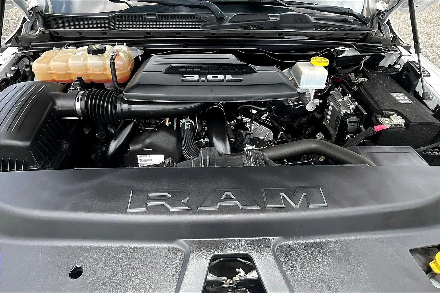 2021 RAM 1500 Laramie 9