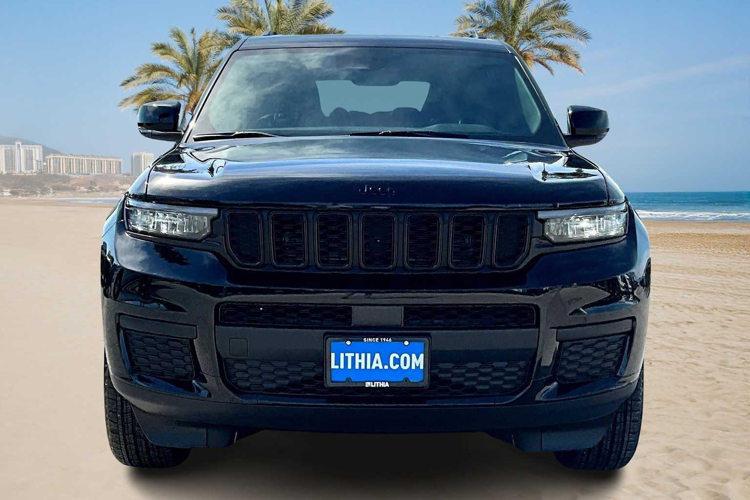 Thumbnail: 2025 Jeep Grand Cherokee - 6