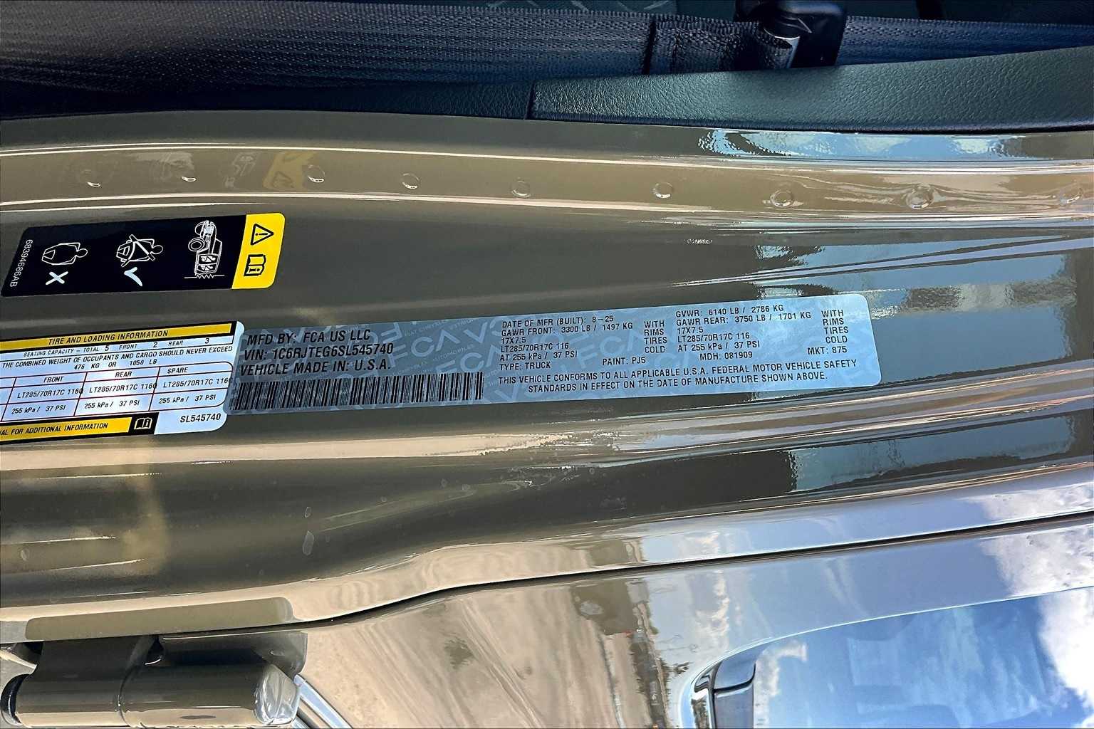 Thumbnail: 2025 Jeep Gladiator - 20