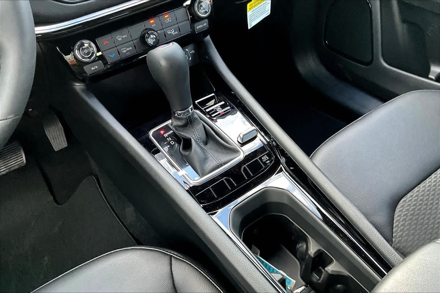 Thumbnail: 2026 Jeep Compass - 17