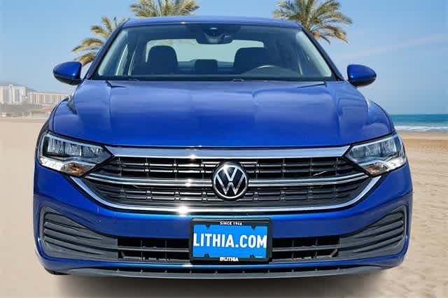 Thumbnail: 2024 Volkswagen Jetta - 6