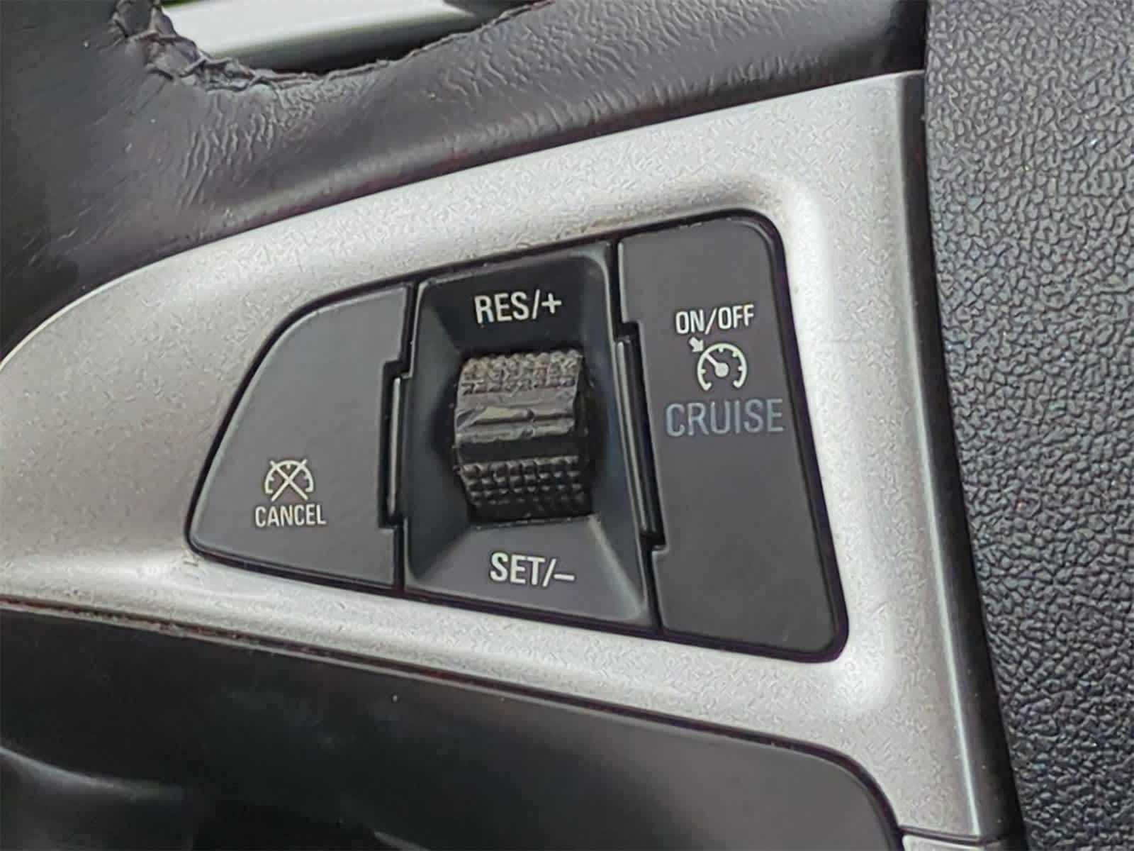Thumbnail: 2014 Chevrolet Equinox - 22