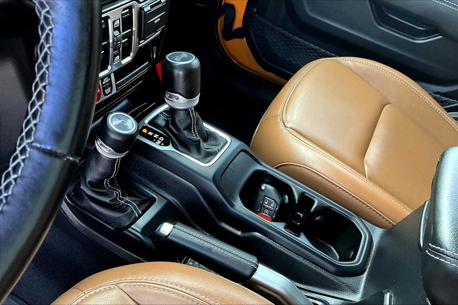 Thumbnail: 2021 Jeep Wrangler - 16