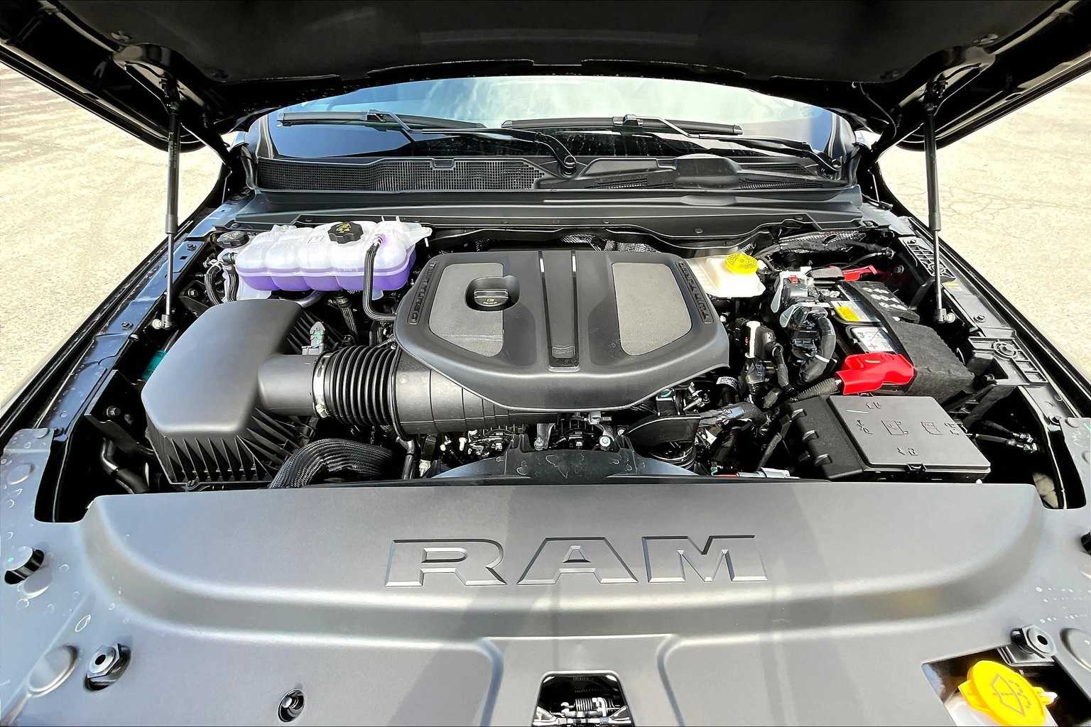 Thumbnail: 2026 RAM 1500 - 9