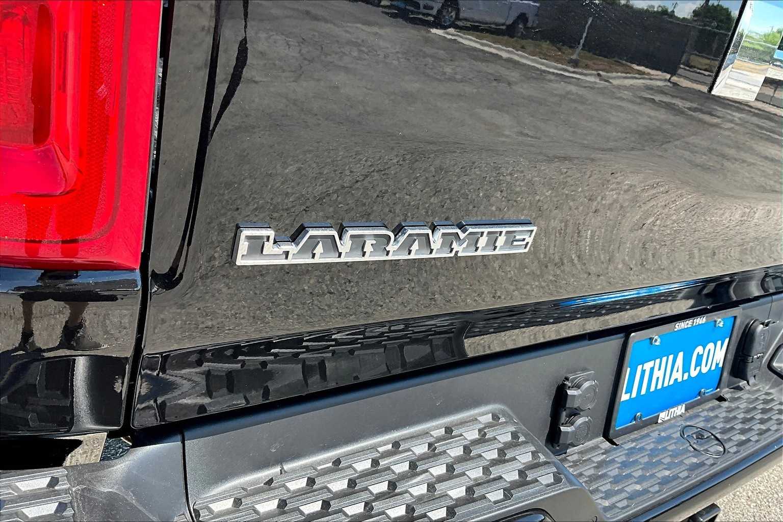 Thumbnail: 2026 RAM 1500 - 7