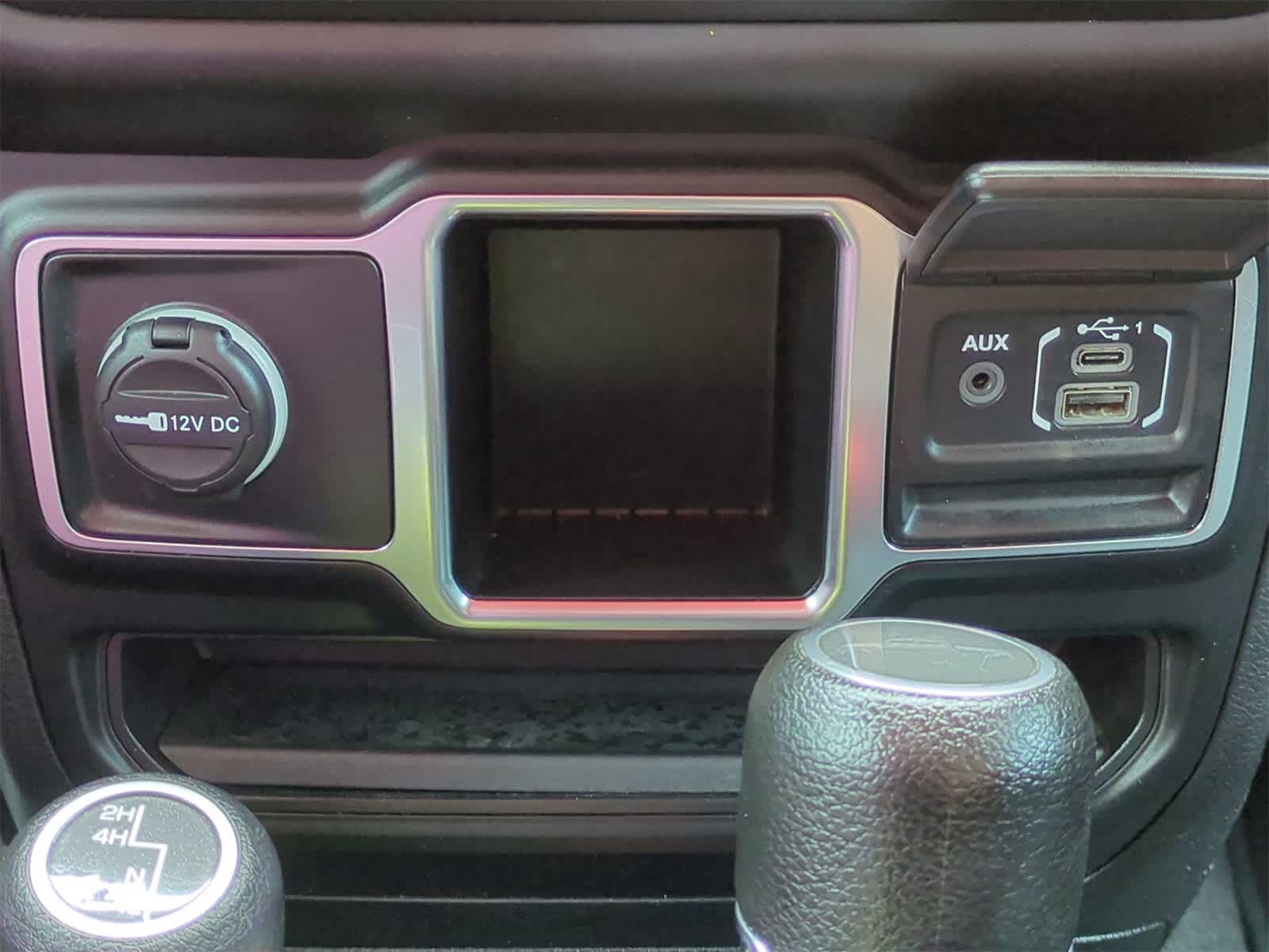 Thumbnail: 2020 Jeep Gladiator - 30