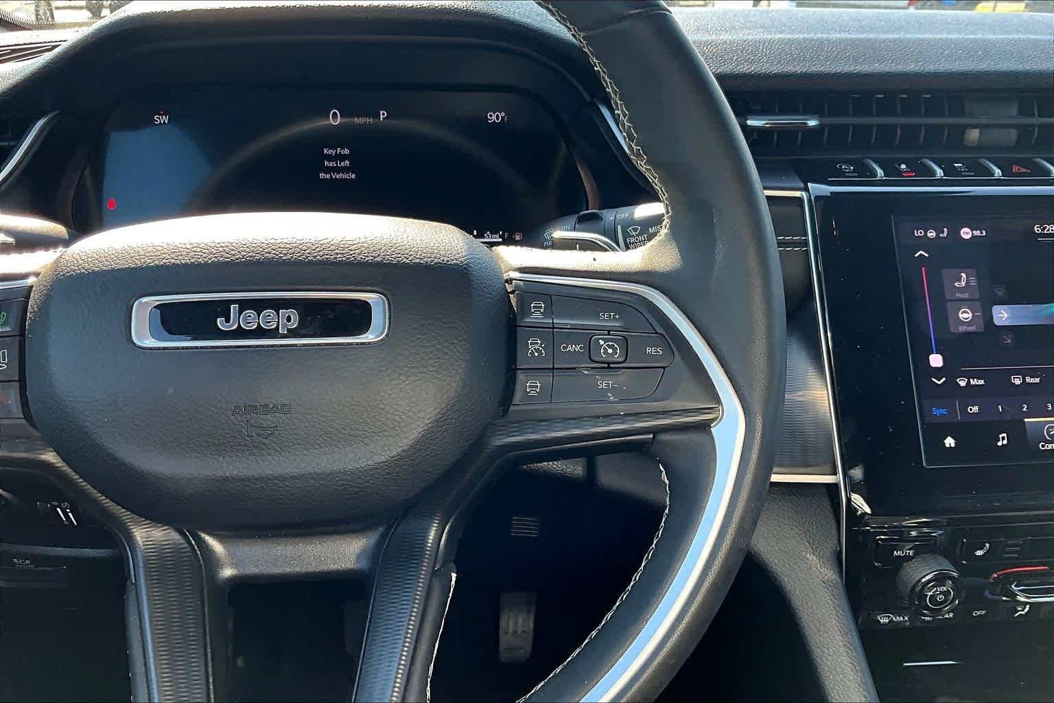 Thumbnail: 2024 Jeep Grand Cherokee - 23