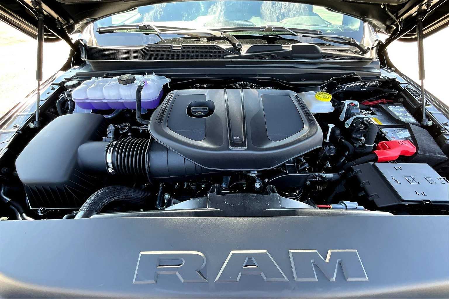 Thumbnail: 2026 RAM 1500 - 9