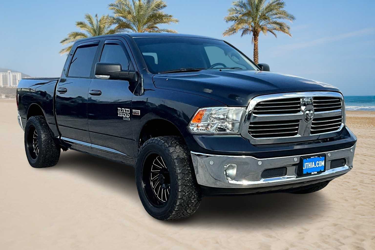 Thumbnail: 2019 RAM 1500 Classic - 20