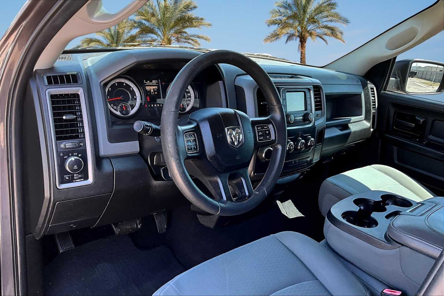 Thumbnail: 2019 RAM 1500 Classic - 2