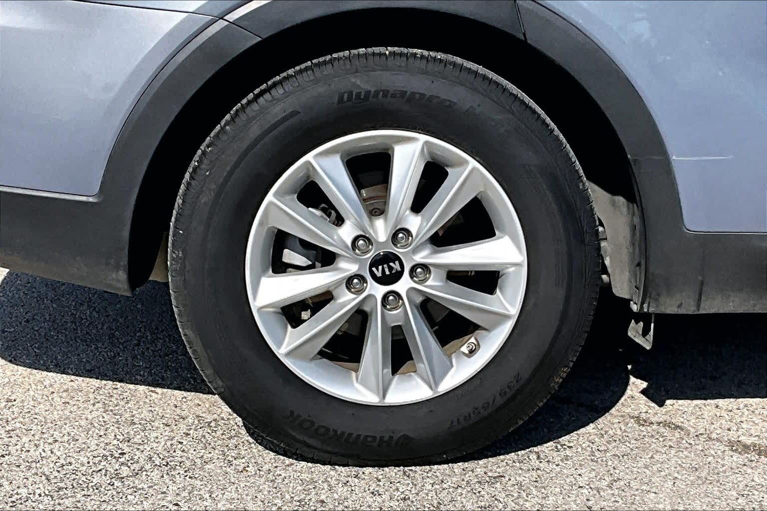 Thumbnail: 2020 Kia Sorento - 35