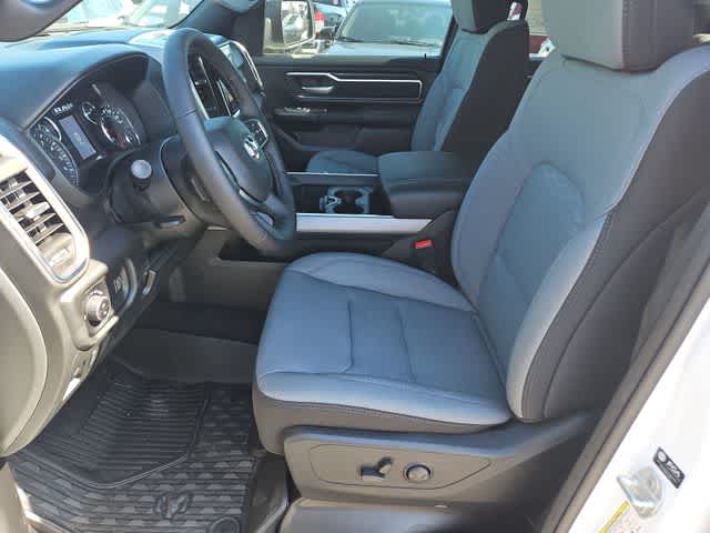 Thumbnail: 2025 RAM 1500 - 17