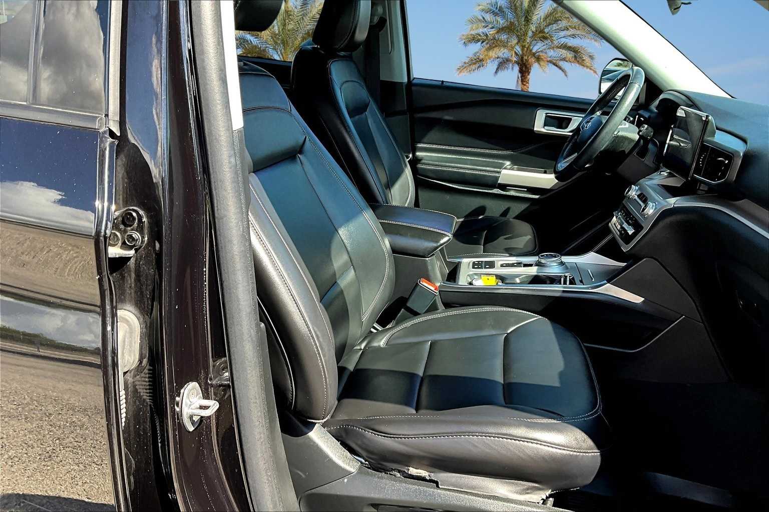 Thumbnail: 2023 Ford Explorer - 13