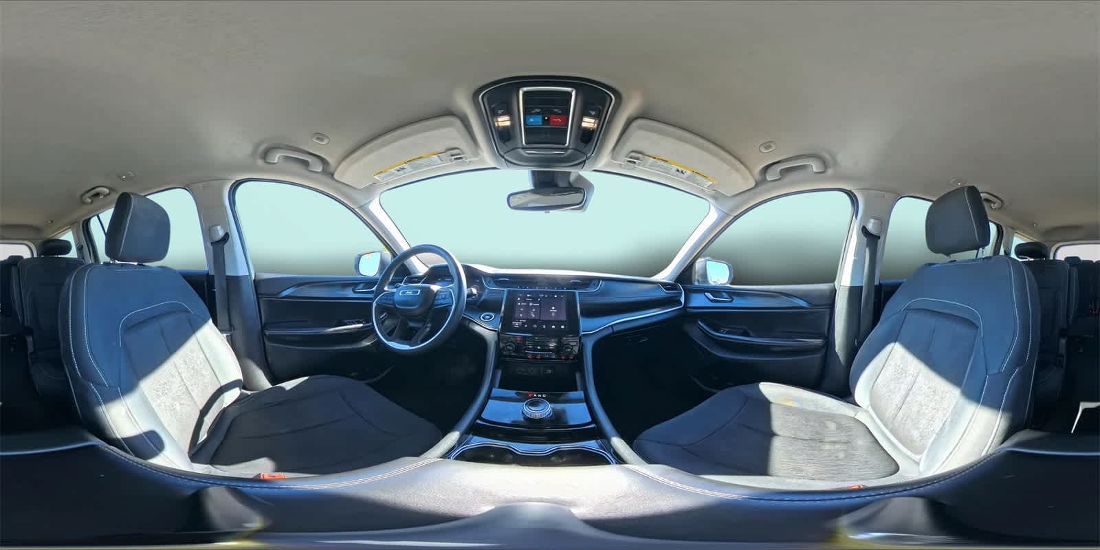 Thumbnail: 2023 Jeep Grand Cherokee - 37