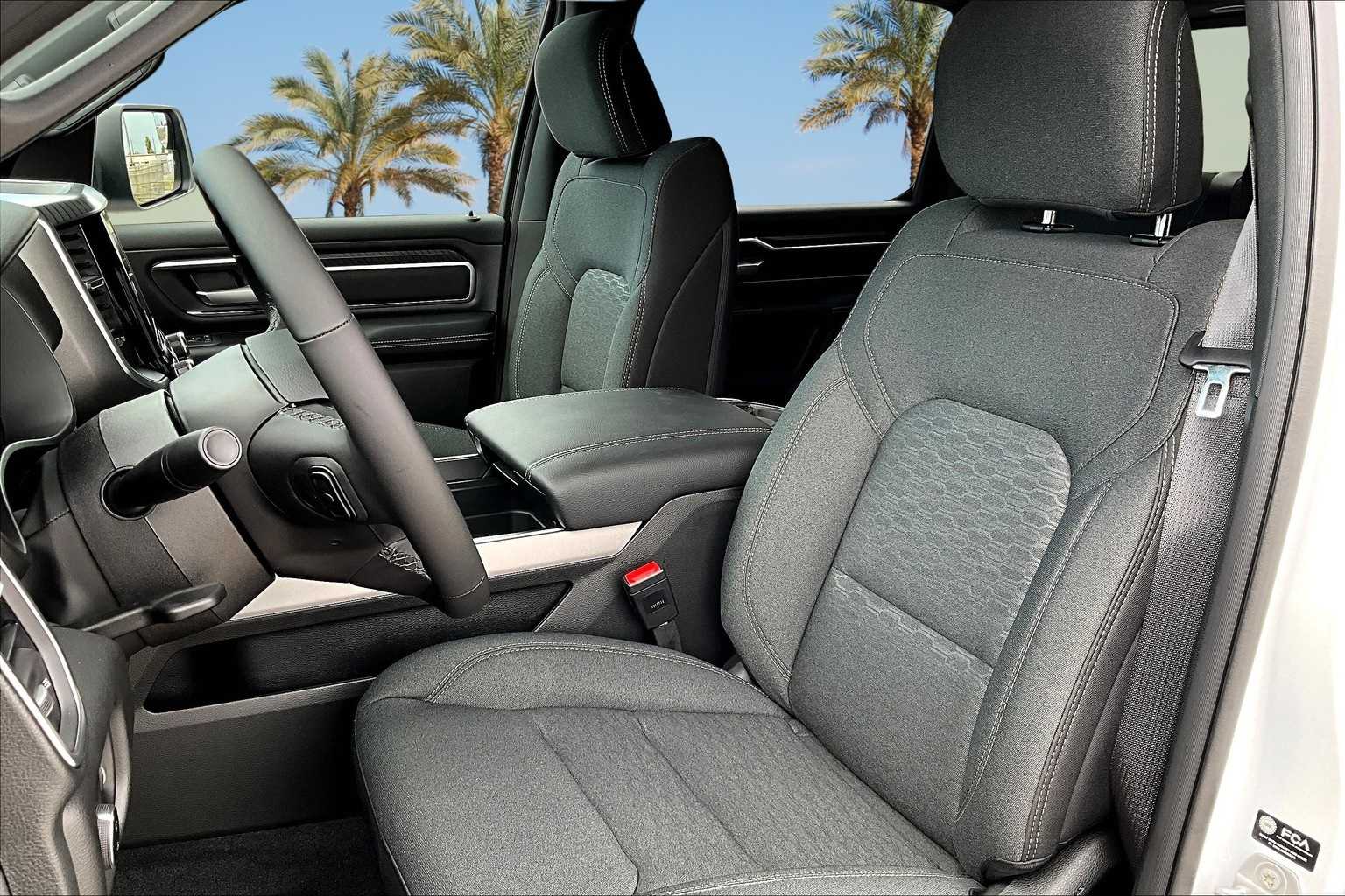 Thumbnail: 2026 RAM 1500 - 11