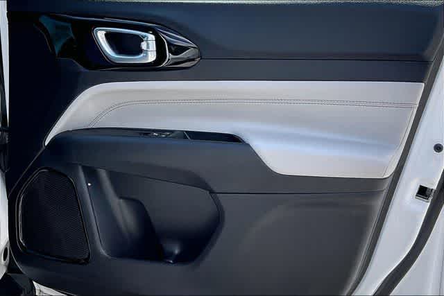Thumbnail: 2025 Jeep Compass - 26