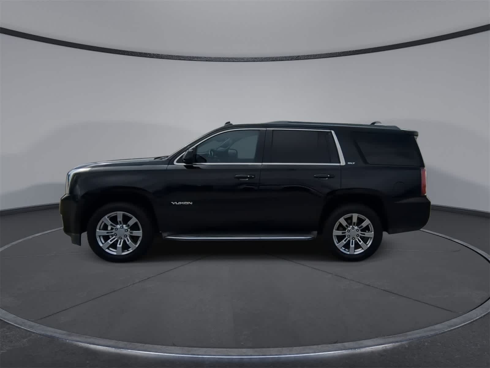 Thumbnail: 2015 GMC Yukon - 2