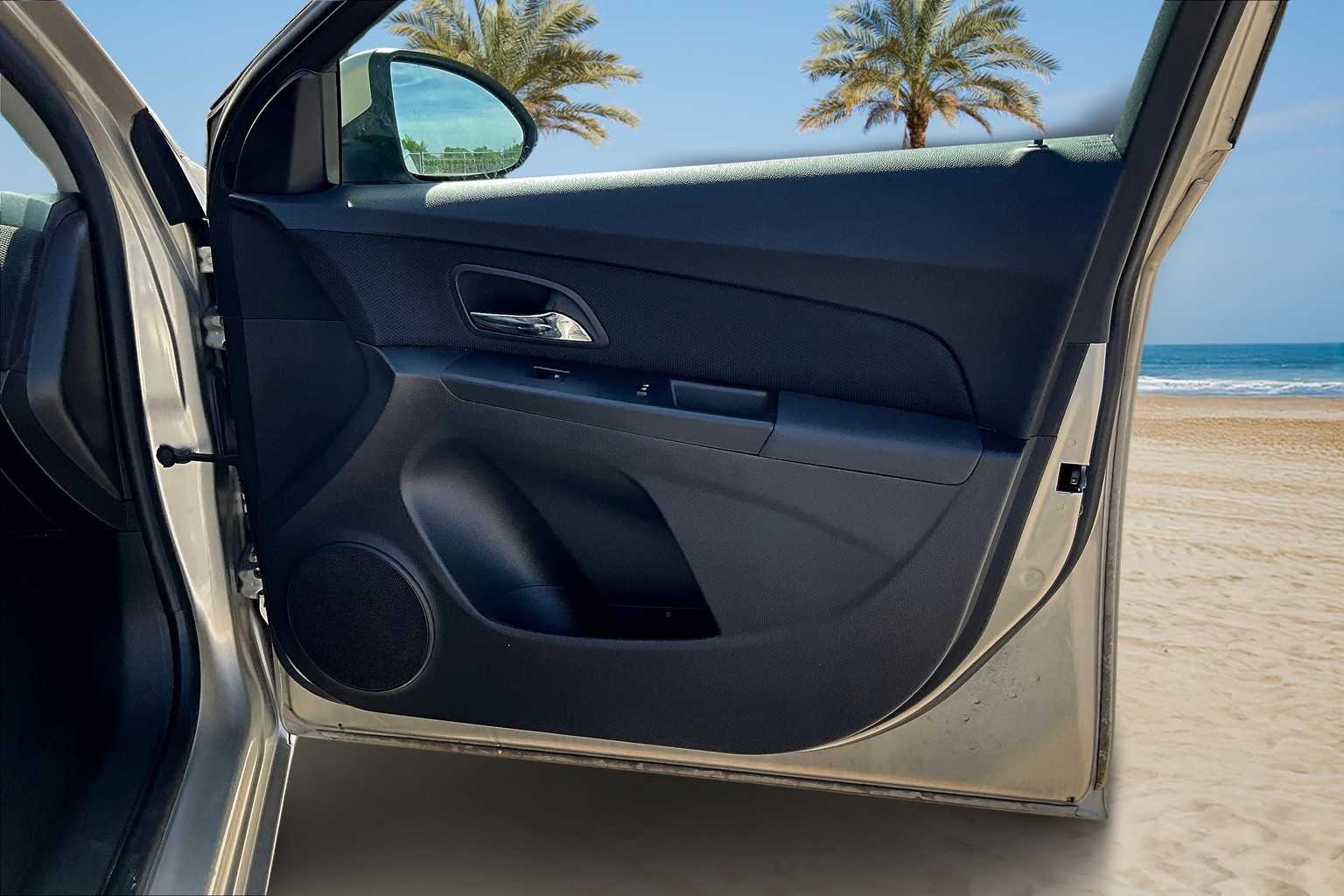 Thumbnail: 2015 Chevrolet Cruze - 27