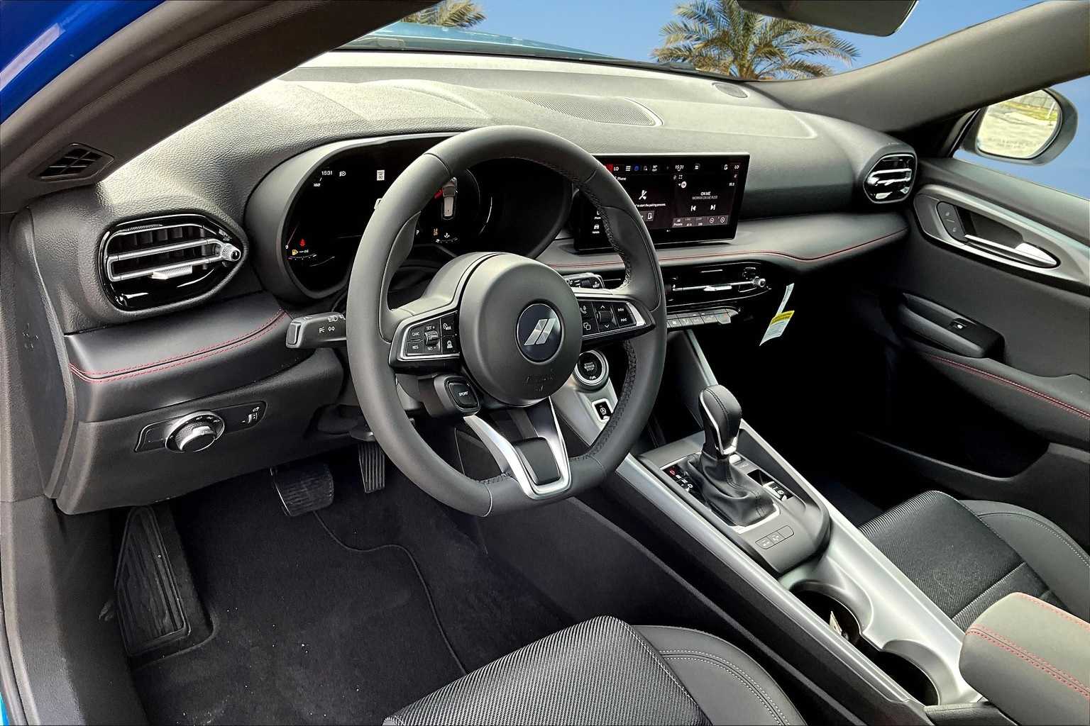 Thumbnail: 2025 Dodge Hornet - 2